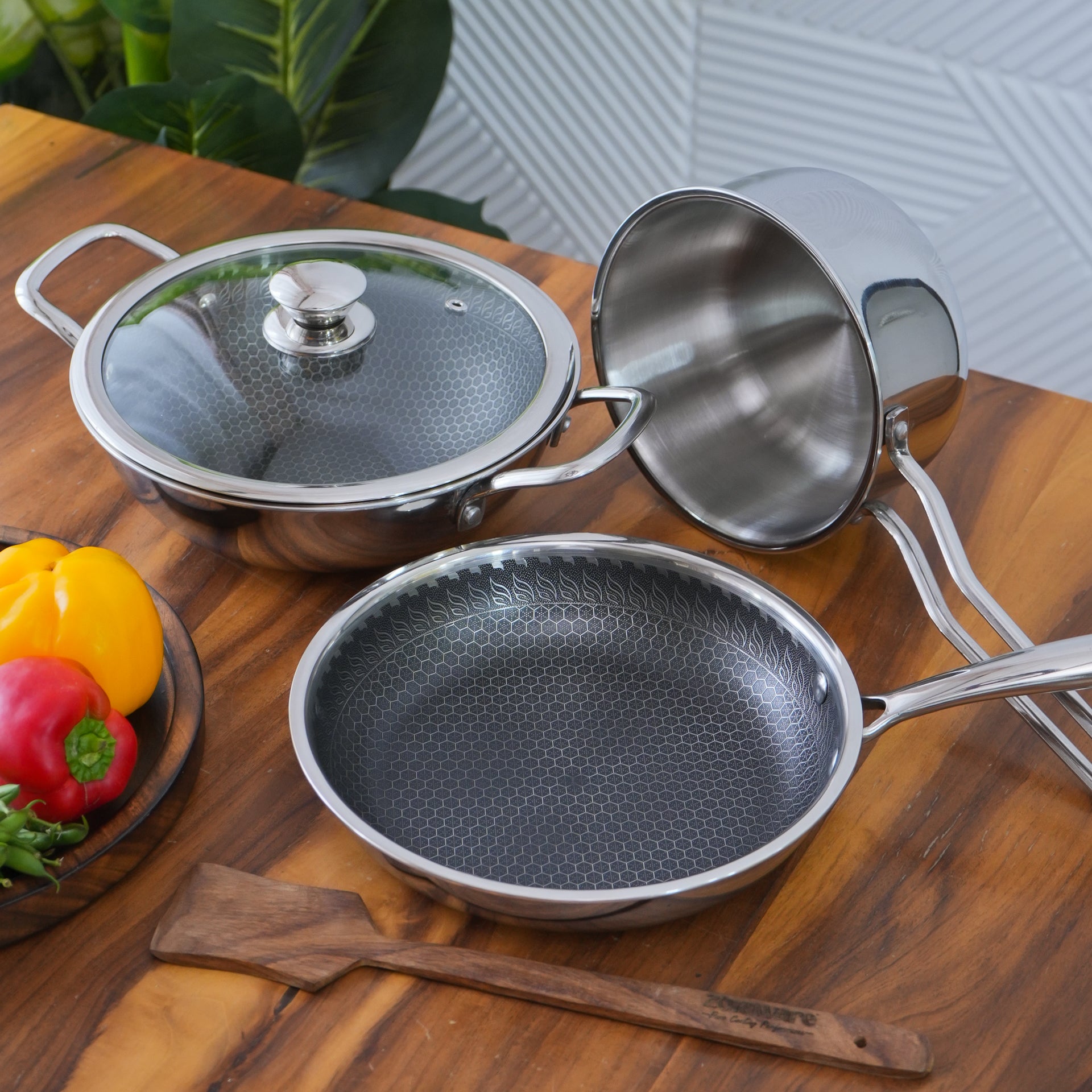 Honey Comb Triply Kadai + Fry Pan Cookware Set with Lid (3 Pcs Set) Free Sauce Pan 1650 ml